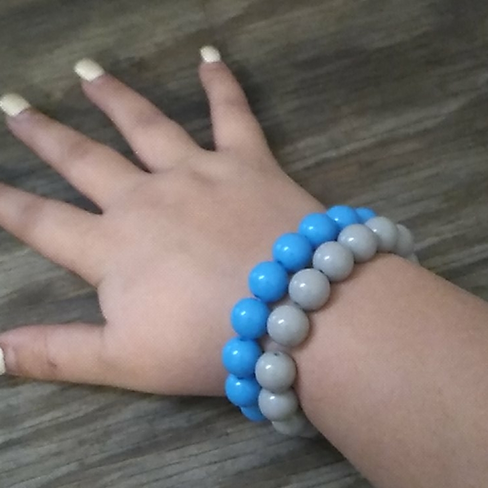 Homemade bracelets - Picture 3 of 3